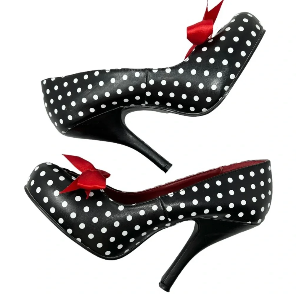 Pinup Couture Cutiepie 06 Heels Size 9 Black Polka Dot Red Bow Heart Cutout Toe - Picture 7 of 11